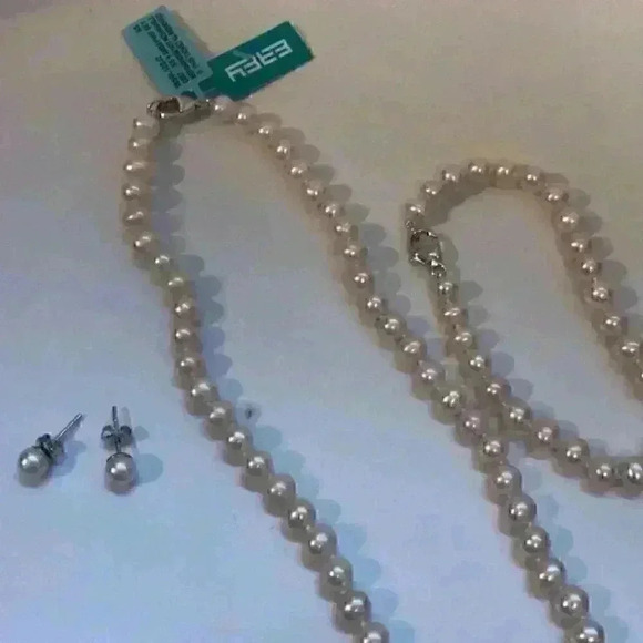 Effy Authentic New 3 Piece Pearl Set - Picture 11 of 16